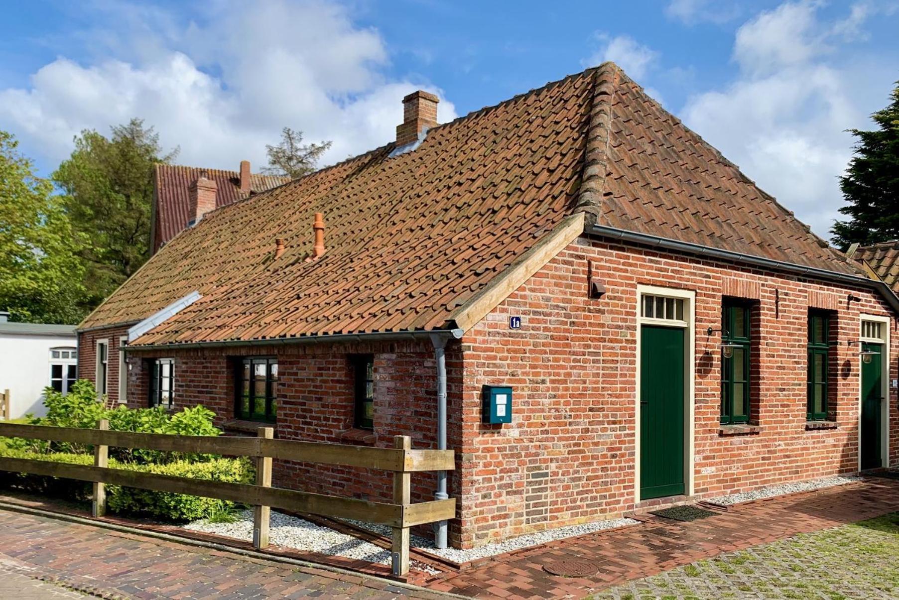 Kapitaenshaus Kate60 Villa Borkum Bagian luar foto